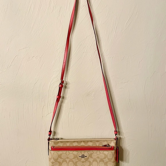 COACH East West Pop Crossbody in Strawberry and Light Khaki - Picture 7 of 9